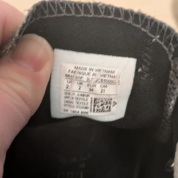 Converse Green Canvas Sneakers - Picture 8 of 9